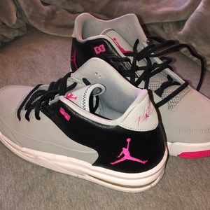 Woman’s Flight Air Jordan’s